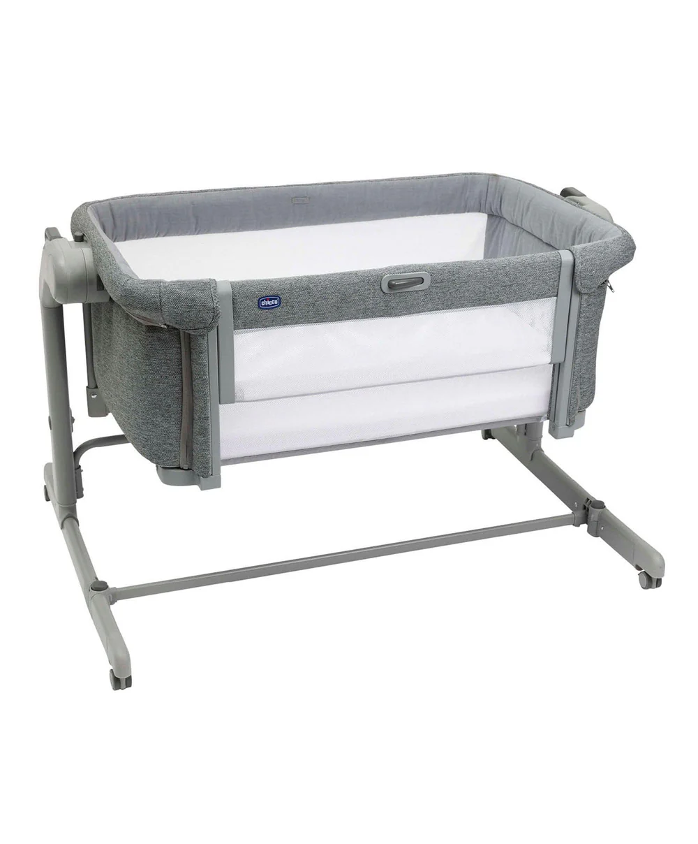Chicco Next2Me Magic Bedside Crib babyprodukt