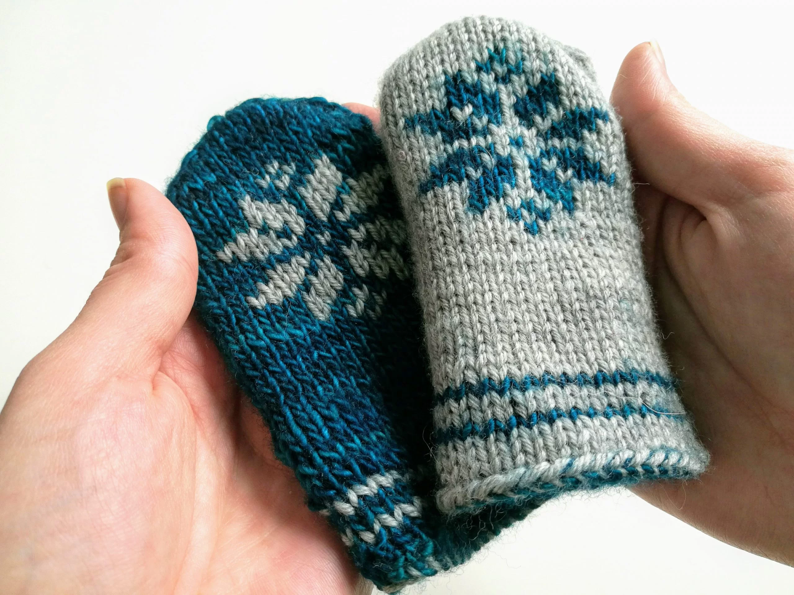 H&M Baby Mittens