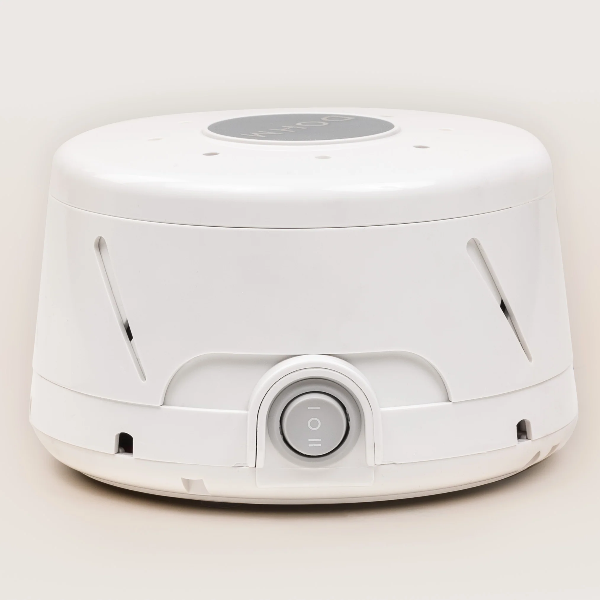 Marpac Dohm Classic White Noise – Sömnregression 8, 9 och 12 månader 2026 — guide för utmattade föräldrar