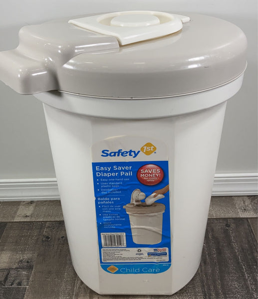 Safety 1st Easy Care Nappy Bucket babynest