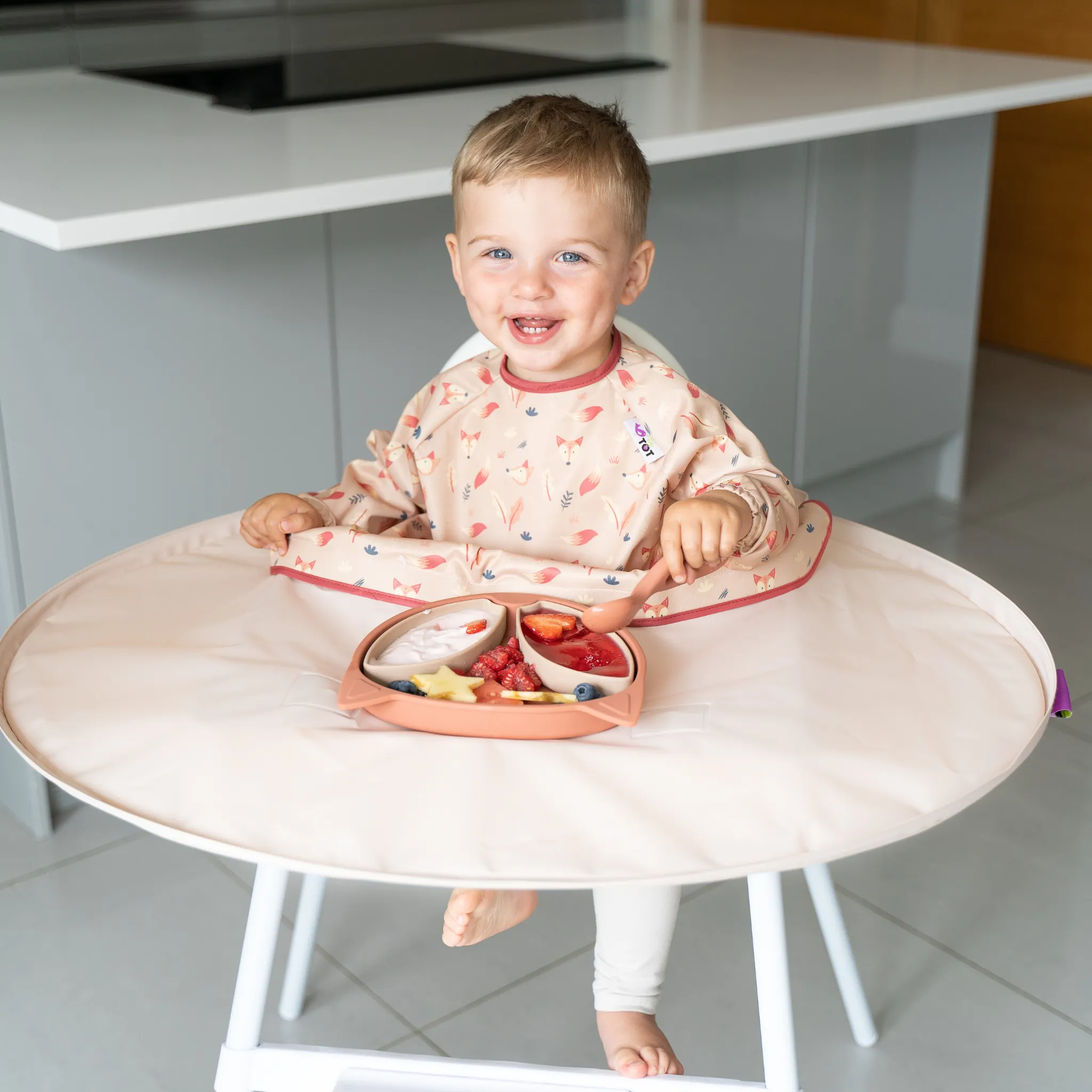 Tidy Tot Haklapp med bricka (ekologisk bomull) babyprodukt